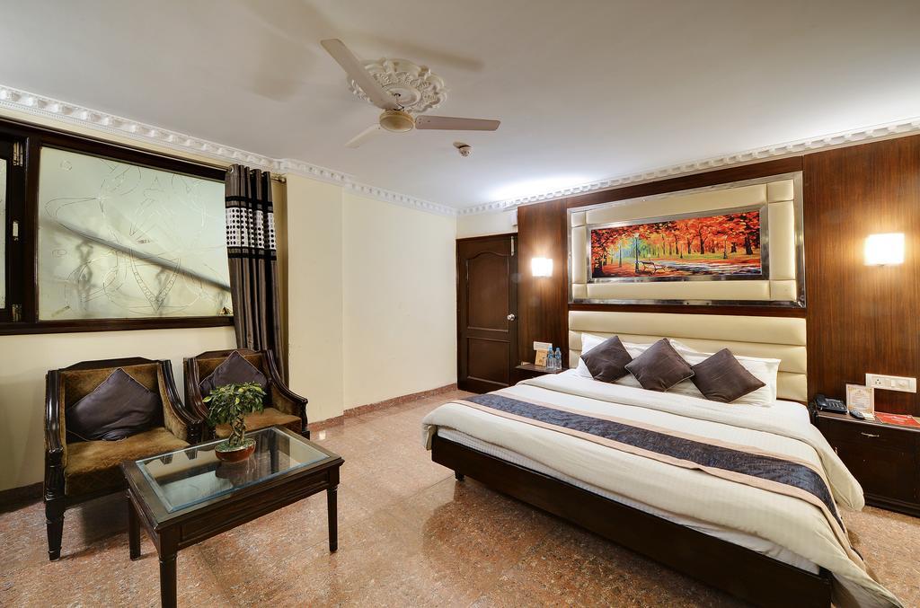 Hotel City Heart Premium Csandígarh Kültér fotó