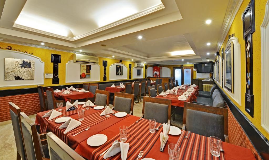 Hotel City Heart Premium Csandígarh Kültér fotó